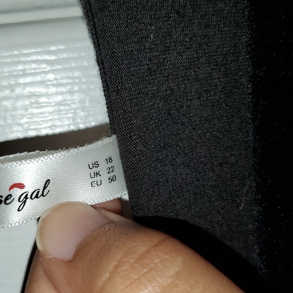 Lacey sleeve Floral top - Picture 8 of 8